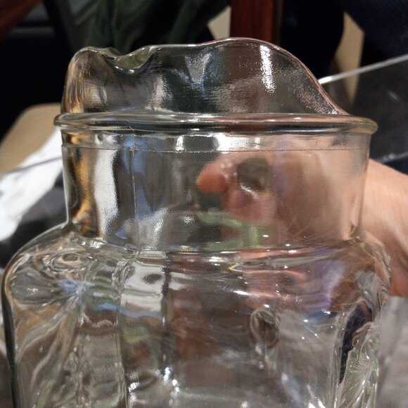 Vintage Anchor Hocking Clear Starburst Pattern Square Pitcher - Picture 16 of 16